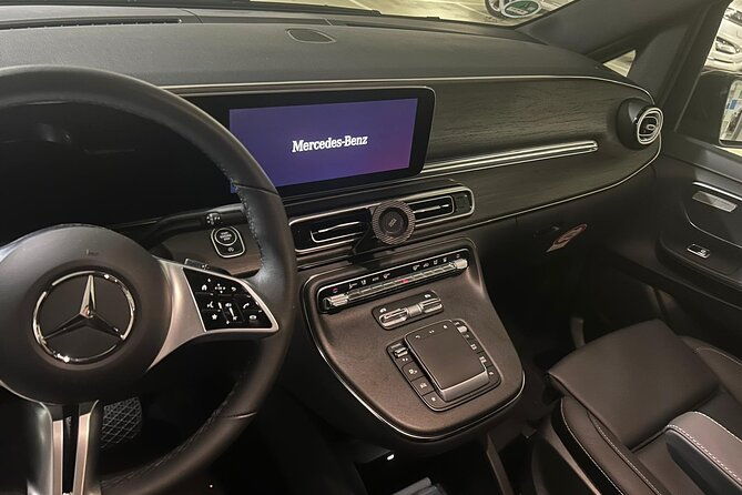 limousine-transport-service-munich-airport