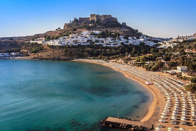 lindos-village-relaxing