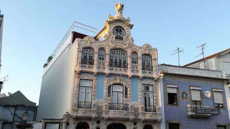 lisbon-one-way-to-porto-stops-in-obidos-nazare-and-aveiro