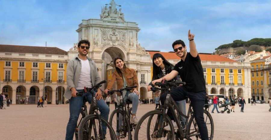 lisbon-private-boat-trip-guided-walking-tour-bike-tram
