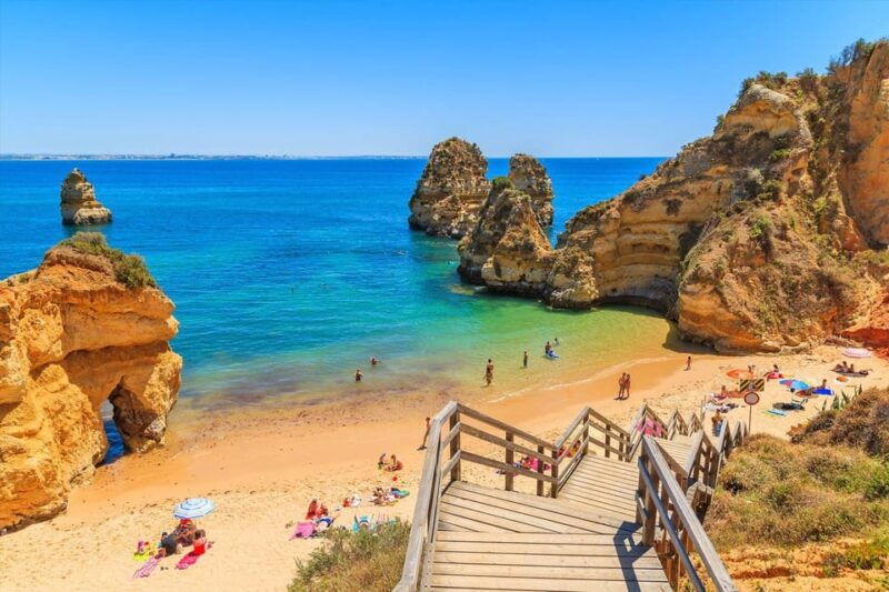 lisbon-private-tour-to-algarve-benagil-algar-seco-lagos