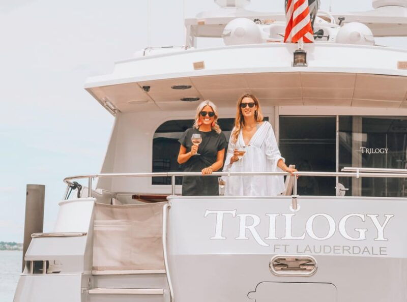 luxurious-private-yacht-trilogy