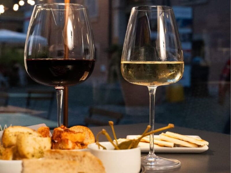 luxury-wine-tasting-in-modena-city-center