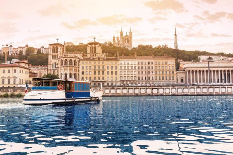 lyon-old-town-tour-with-vaporetto-river-cruise-tickets-2