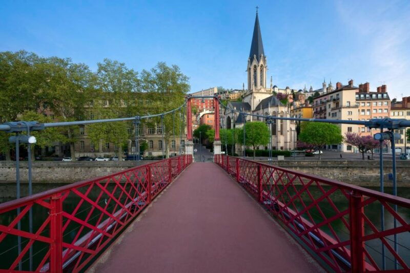 lyon-private-exclusive-history-tour-with-a-local-expert