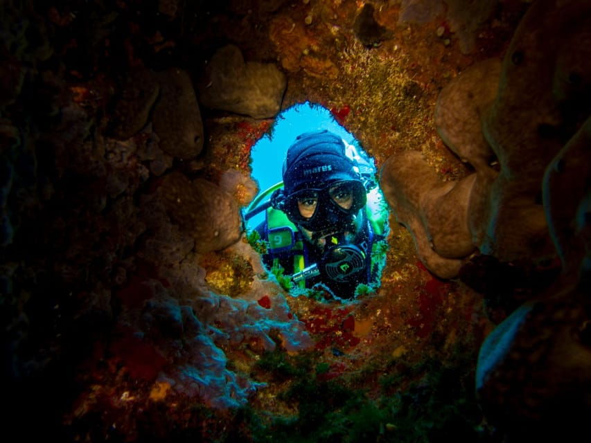 maddalena-park-afternoon-dive-with-aperitif-on-board