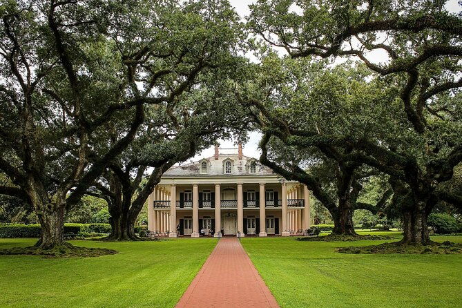 majestic-oak-alley-plantation-tour