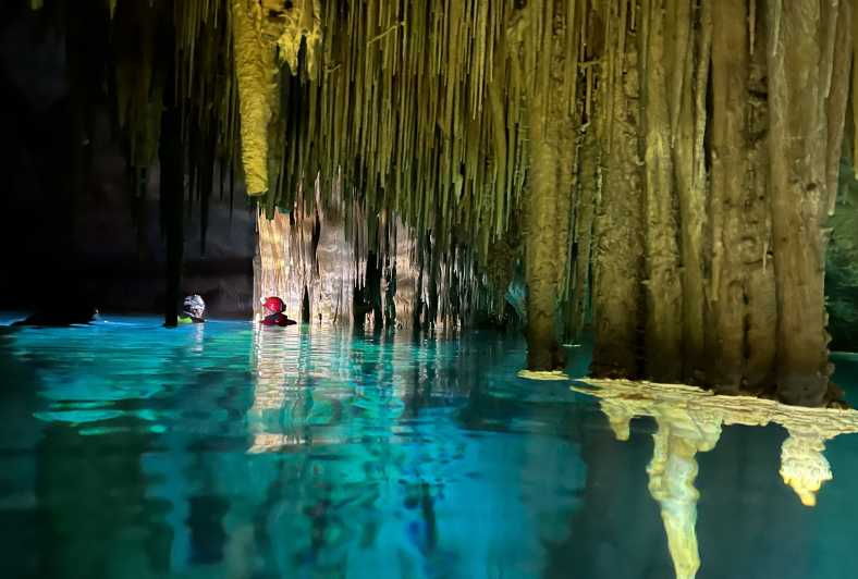 mallorca-aquatic-cave-exploration-guided-tour-2-languages