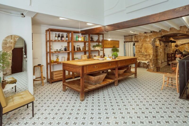 mallorca-market-visit-and-traditional-cooking-workshop