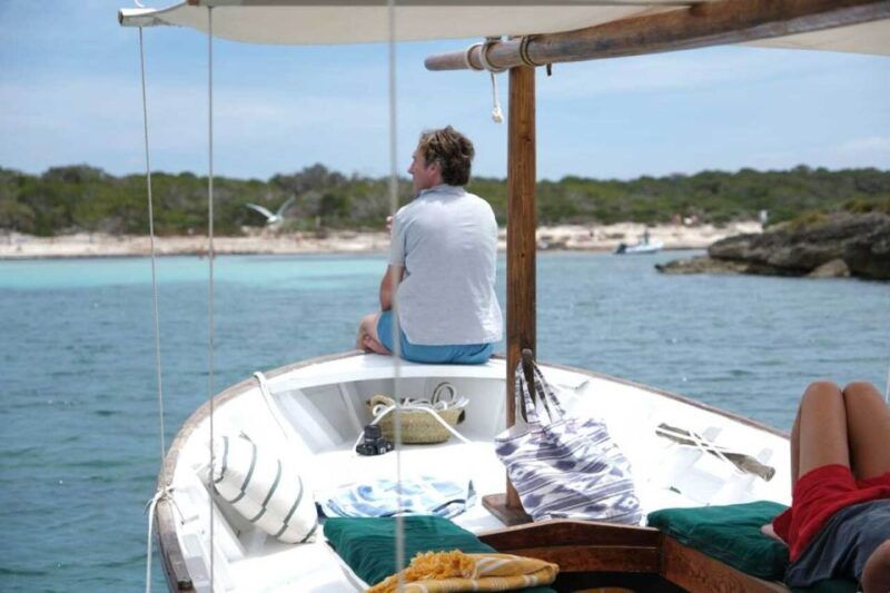 mallorca-southern-beaches-private-llaut-boat-tour