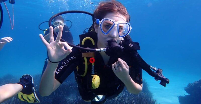 mallorca-try-out-scuba-diving-in-a-marine-nature-reserve