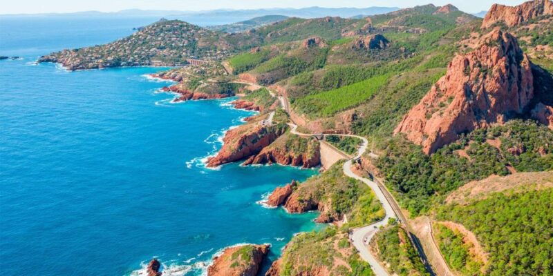 mandelieu-and-the-esterel-mountain-by-boat-without-a-license