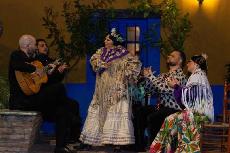marbella-flamenco-show-with-a-drink