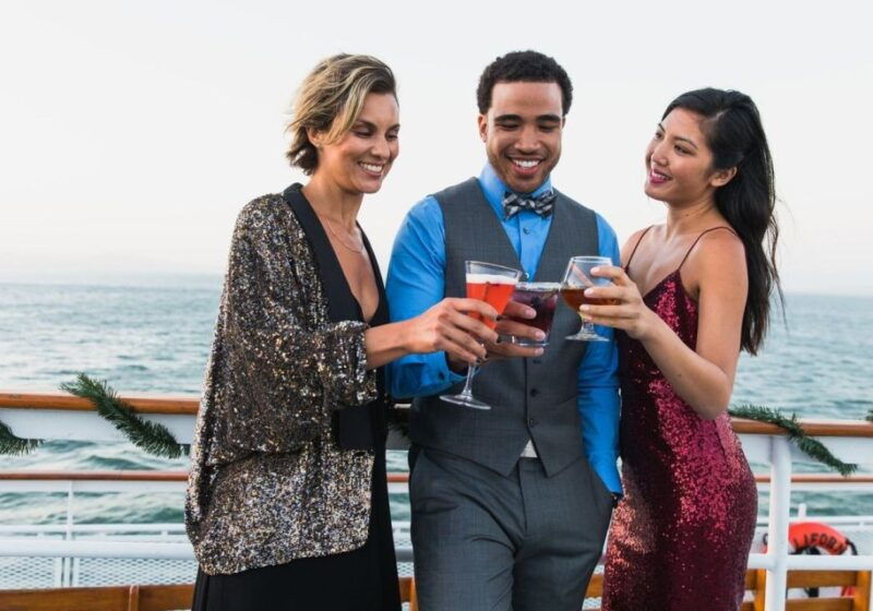 marina-del-rey-christmas-day-buffet-brunch-or-dinner-cruise