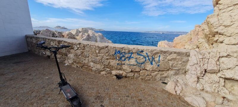 marseille-self-guided-smartphone-tour-by-e-scooter