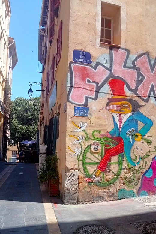 marseille-walking-tour-of-le-panier-district