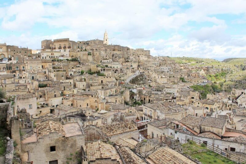 matera-guided-city-center-tour-with-cave-churches-houses
