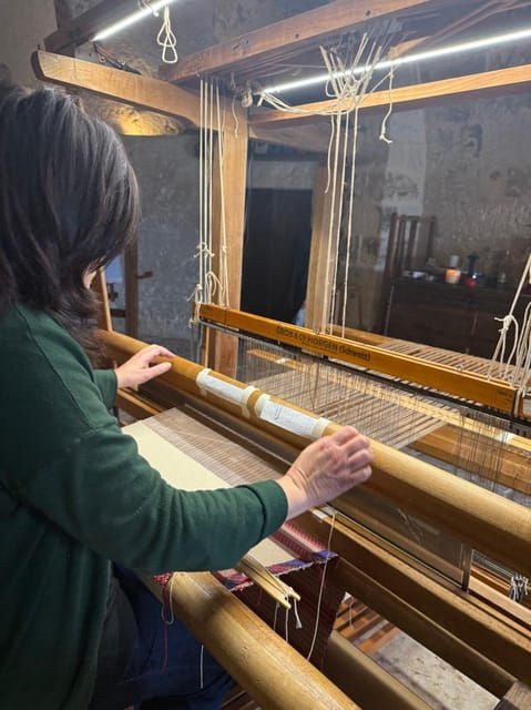 matera-weaving-in-a-typical-sassi-studio
