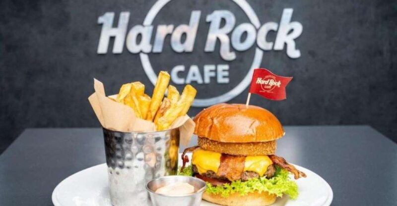 meal-at-the-hard-rock-cafe-new-orleans