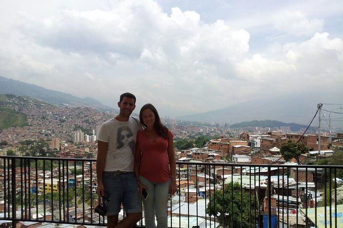 medellin-city-tour-including-barrios-and-food-tasting