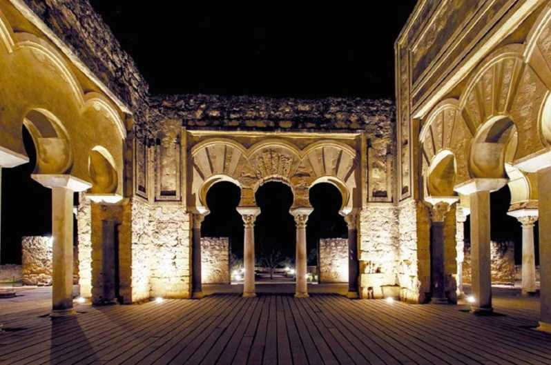 medina-azahara-guided-tour-at-night
