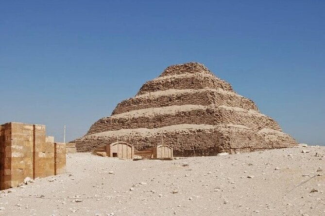 memphis-sakkara-dahshur-pyramids
