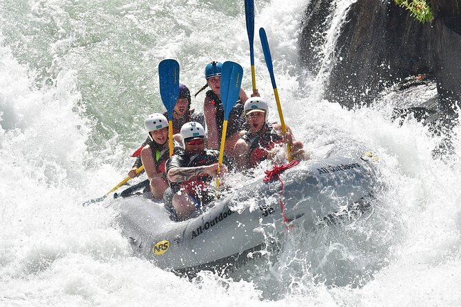 middle-fork-american-river-whitewater-rafting-trip-class-3-4