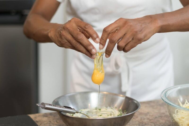 milan-authentic-pasta-making-with-local-chef-wine