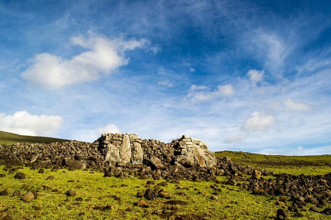 miru-the-north-coast-full-day-hike