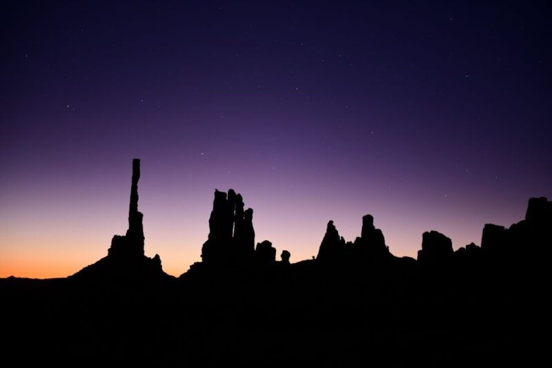 monument-valley-3-hour-sunrise-tour