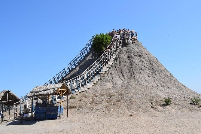mud-experience-at-the-volcano
