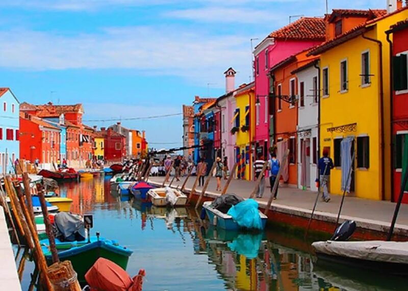 murano-glass-factory-burano-lace-shop-torcello