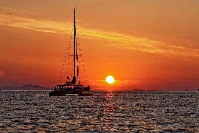 mykonos-catamaran-sunset-semi-private-cruise-with-transfer