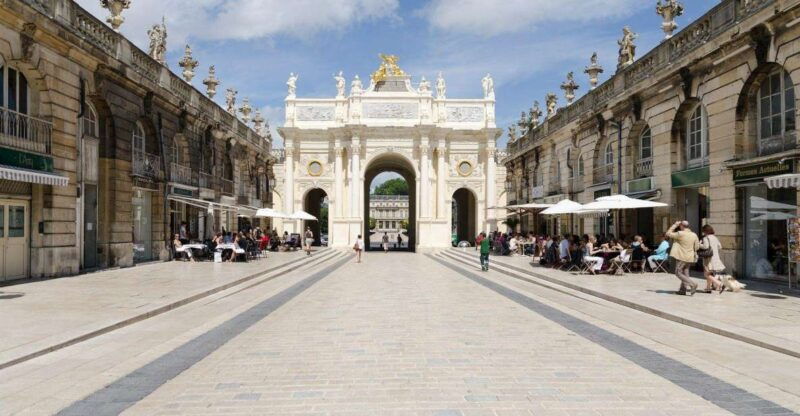 nancy-private-guided-walking-tour