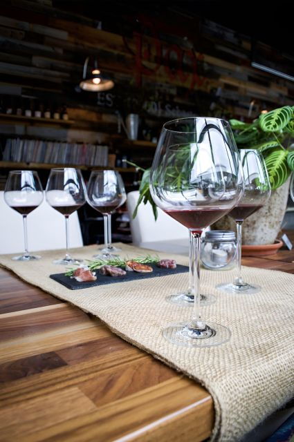 napa-intro-to-wine-tasting-with-napa-sommeliere