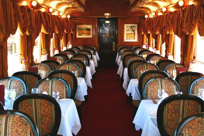 napa-valley-wine-train-tour-glamorous-dining-experience