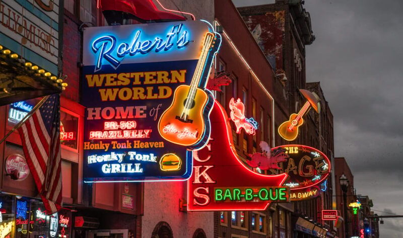 nashville-music-history-and-moonshine-pub-crawl