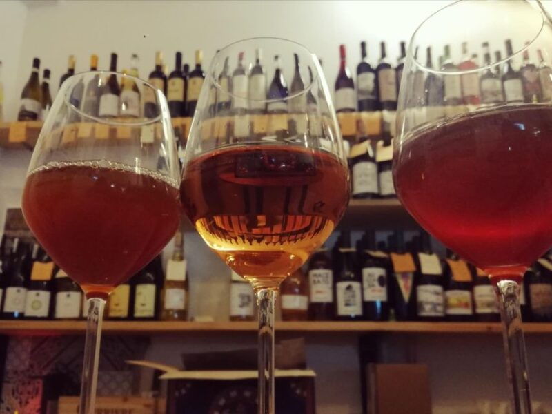 natural-wine-tasting-with-snacks-at-bottega-monteleone