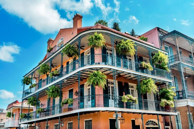 new-orleans-french-quarter-history-and-hauntings-tour