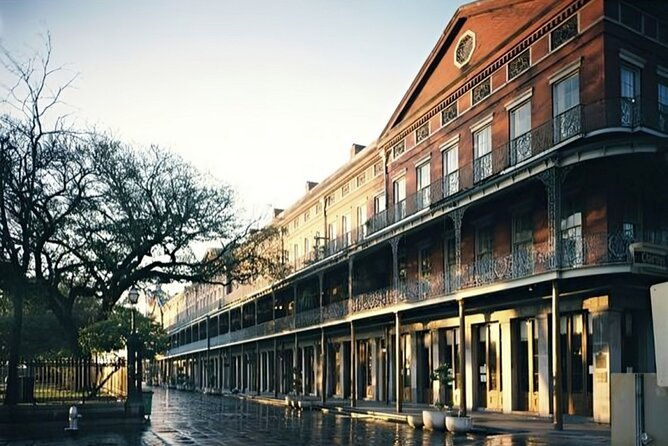 new-orleans-french-quarter-private-walking-tour-with-a-guide