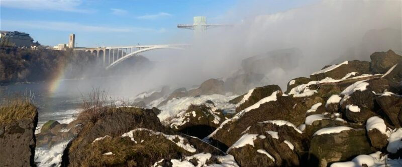 niagara-falls-ny-winter-niagara-falls-with-cave-gorge-tour