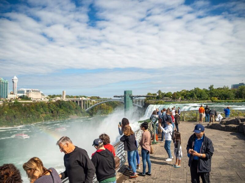 niagara-falls-usa-full-day-tour-with-fireworks-2