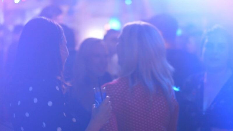 nice-riviera-bar-crawl-party-free-shots-vip-club-entry