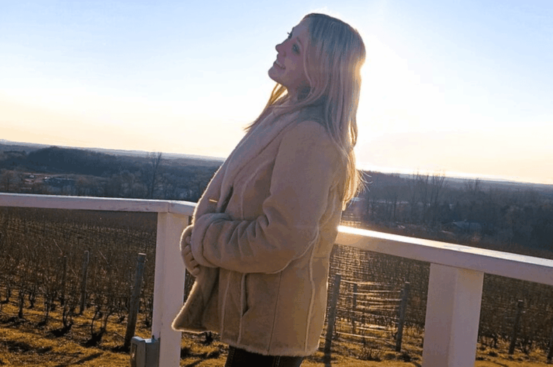 non-bus-andies-vip-traverse-leelanau-peninsula-wine-tour