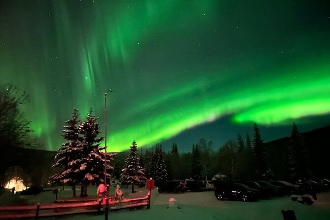 northern-lights-at-chena-hot-springs