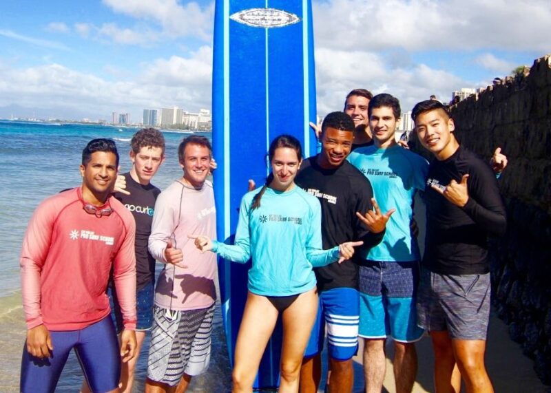 oahu-waikiki-2-hour-beginner-group-surf-lesson