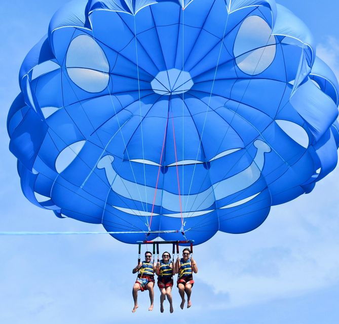 oahu-waikiki-parasailing-2