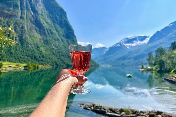 olden-private-shore-excursion-briksdal-glacier-and-skylift-loen