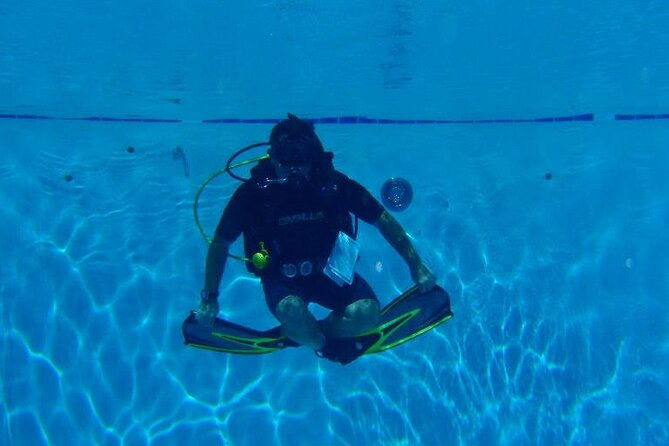 padi-discover-scuba-diving-pool-only-experience