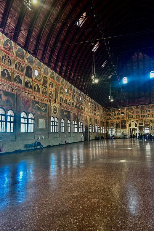 padua-guided-walking-tour-with-an-art-historian